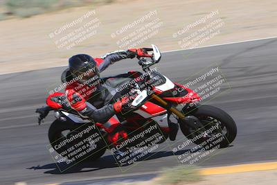 media/Sep-25-2023-Moto Forza (Mon) [[81ffa65e0a]]/B-C Group/Session 4 (Turn 10 Inside)/